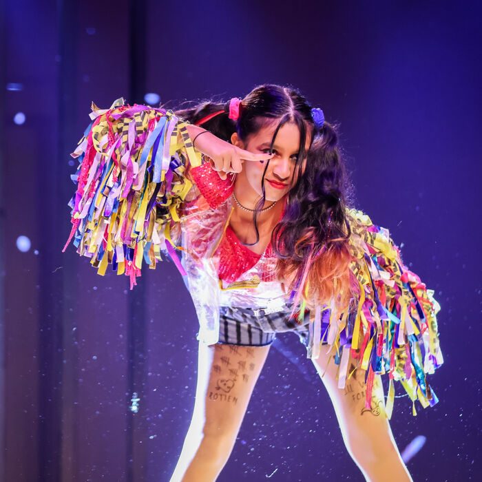 Dance Vaganza S1 performance photo